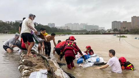 首次将封锁台湾摆在台面