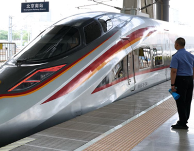 小胖又在指导樊振东